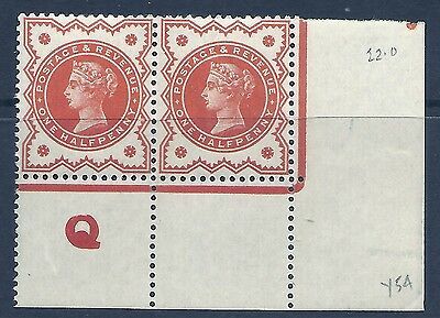 ½d Vermilion Control Q perf pair with blind Q LIGHTLY MOUNTED MINT