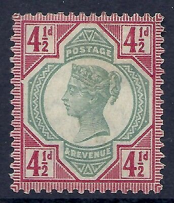 Sg206 variety 4½d Green   Carmine Jublee break to LH frame MOUNTED MINT