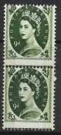 S128 9d Wilding Phosphor vertical pair with perf shift UNMOUNTED MINT/MNH