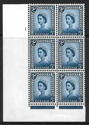 Sg XM11 5d Isle of Man 2x9.5mm Cyl 1 No Dot perf FL with variety UNMOUNTED MINT