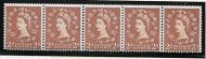 S49b 2d Wilding Violet Phos with 1 broadband coil strip UNMOUNTED MINT