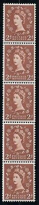 S40 2d Wilding Multi Crown on Cream Vertical coil strip UNMOUNTED MINT