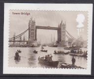 PM7 2002 Sg2314 Tower Bridge 1st class stamp out of booklet - self adhesive