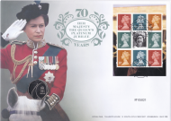 2022 50p  platinum jubilee coin cover  UNMOUNTED MINT