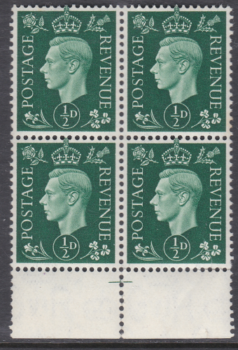 Sg 462d Q1(d) d Green Dark colours Block of 4 Spur to 2 of  Mounted Mint