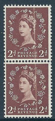 sg 573 Variety 2d multi crown doctor blade flaw pair UNMOUNTED MINT MNH