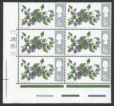 1967 Wild Flowers 9d (Phos) Listed Flaw - Notch in Leaf Cyl Block UNMOUNTED MINT