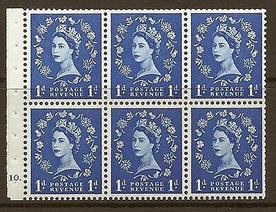 SB30 Wilding booklet pane MC on cream perf type Ie cyl F10 Dot UNMOUNTED MNT