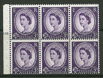 SB92 Wilding booklet pane M/C on Cream cylinder K18T Dot UNMOUNTED MNT/MNH