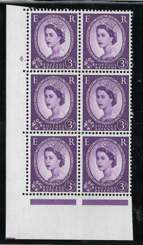 3d Wilding Edward Crown cyl 4 Dot perf type A(E I) UNMOUNTED MINT