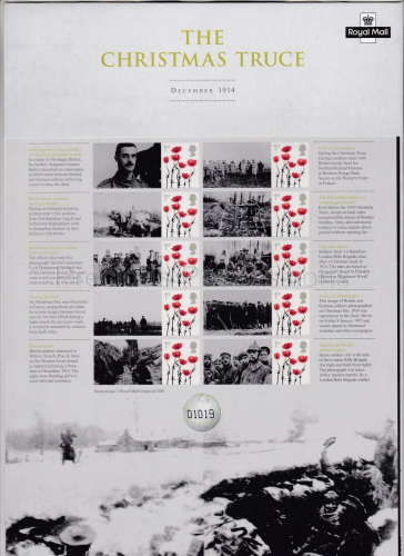CS-26 2014 THE CHRISTMAS TRUCE smiler sheet UNMOUNTED MINT - stock photo